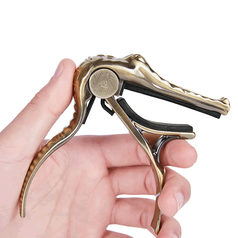 Capo-for-acoustic-guitar-A007G-1-800x800